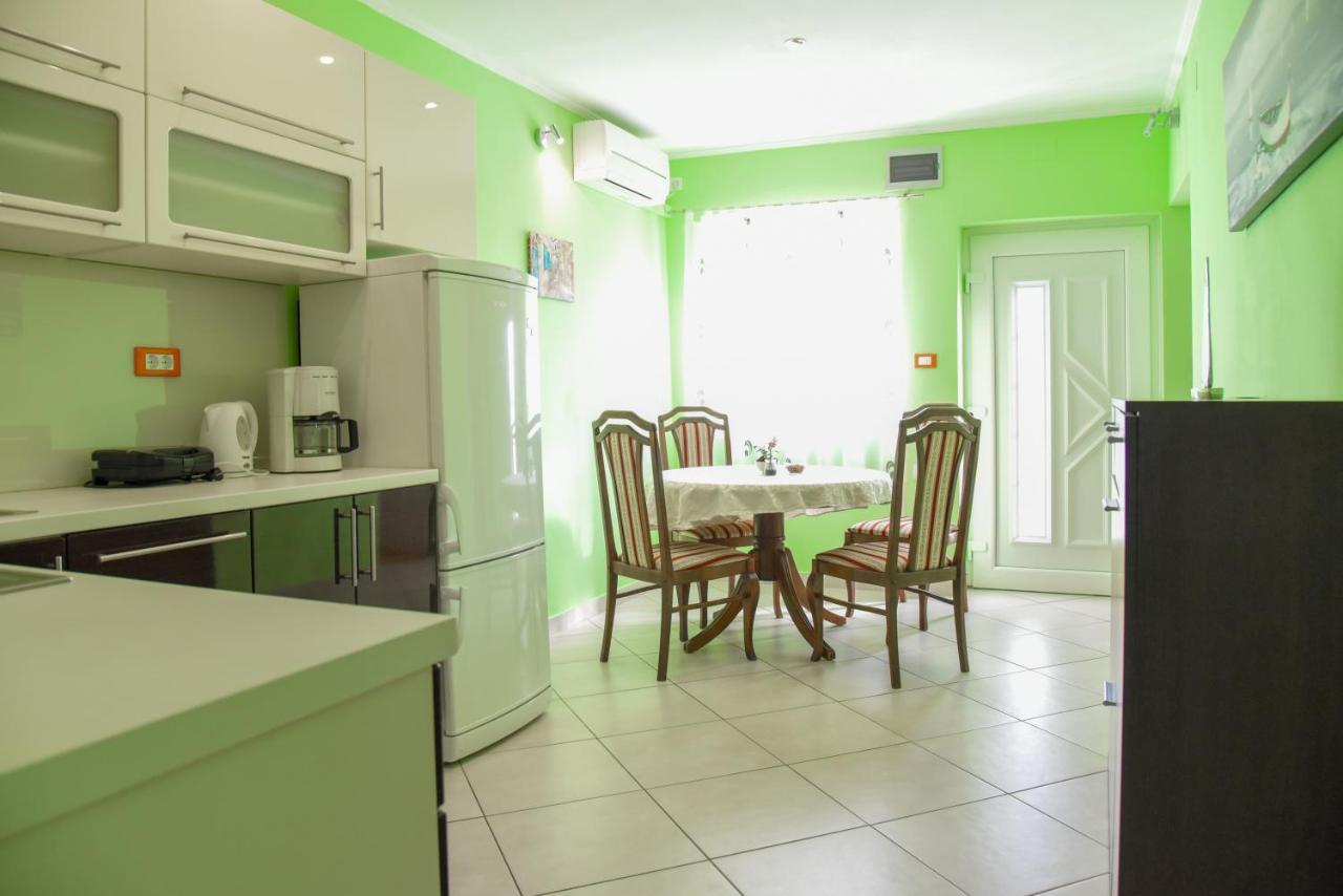 Bugenvilija Apartment Šibenik Exterior foto